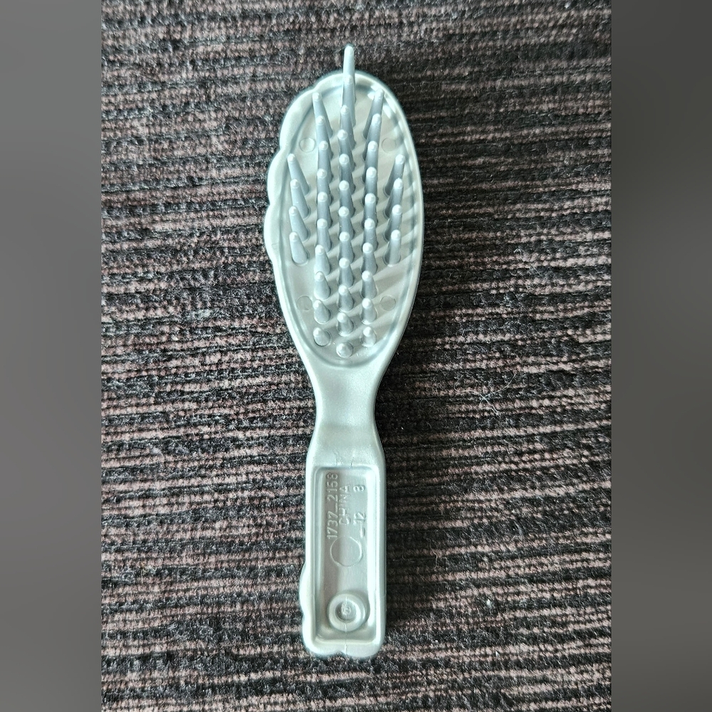 Barbie Brush - Picture 2 of 2